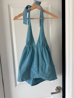 BCBGeneration Dusty Surf Color Halter Top V-Neck Tie